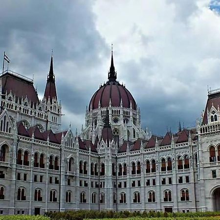 1#Parliament Sunflower Apartments Room Budapest Eksteriør bilde